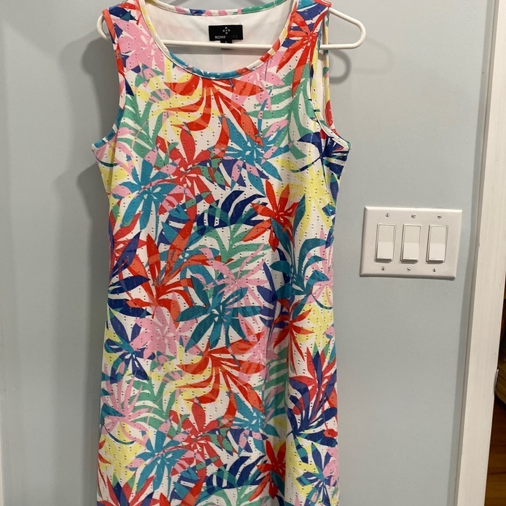 Ronni Nicole large floral dress